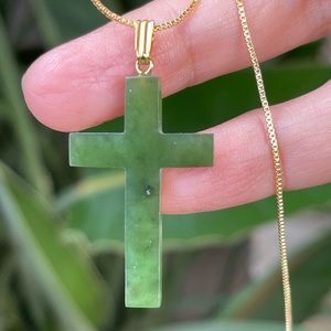 Top quality carved nephrite jade cross gold plated sterling silver pendant chain